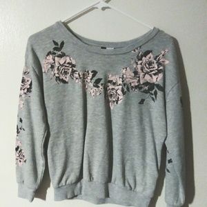 FLORAL SWEATER